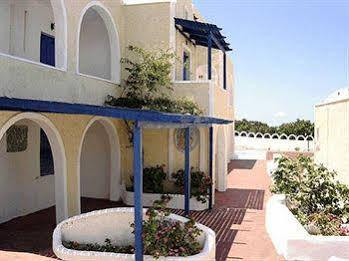 Atlantida Holiday Club Hotell Akrotírion Exteriör bild
